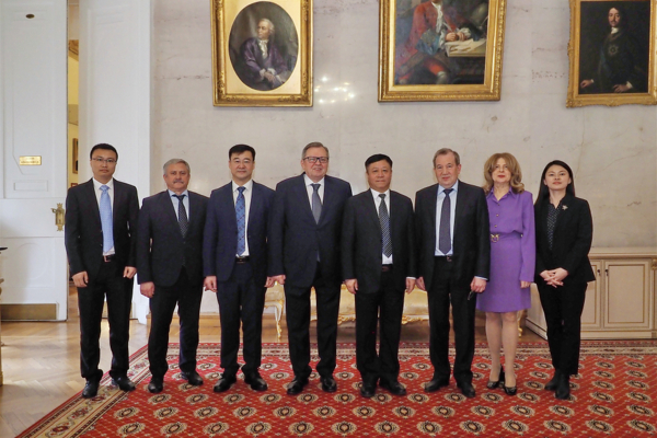 В Москве обсудили перспективы сотрудничества научных организаций России и Китая 3-3.jpg (jpg, 313 Kб)
